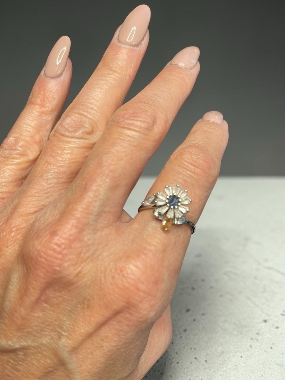 Fidget Spinner Daisy Ring Silver Tone Adjustable Floral Statement Ring